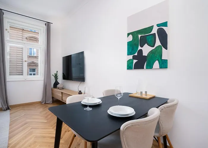 Days - One-bedroom With Netflix And Balcony In Vinohrady 公寓 布拉格